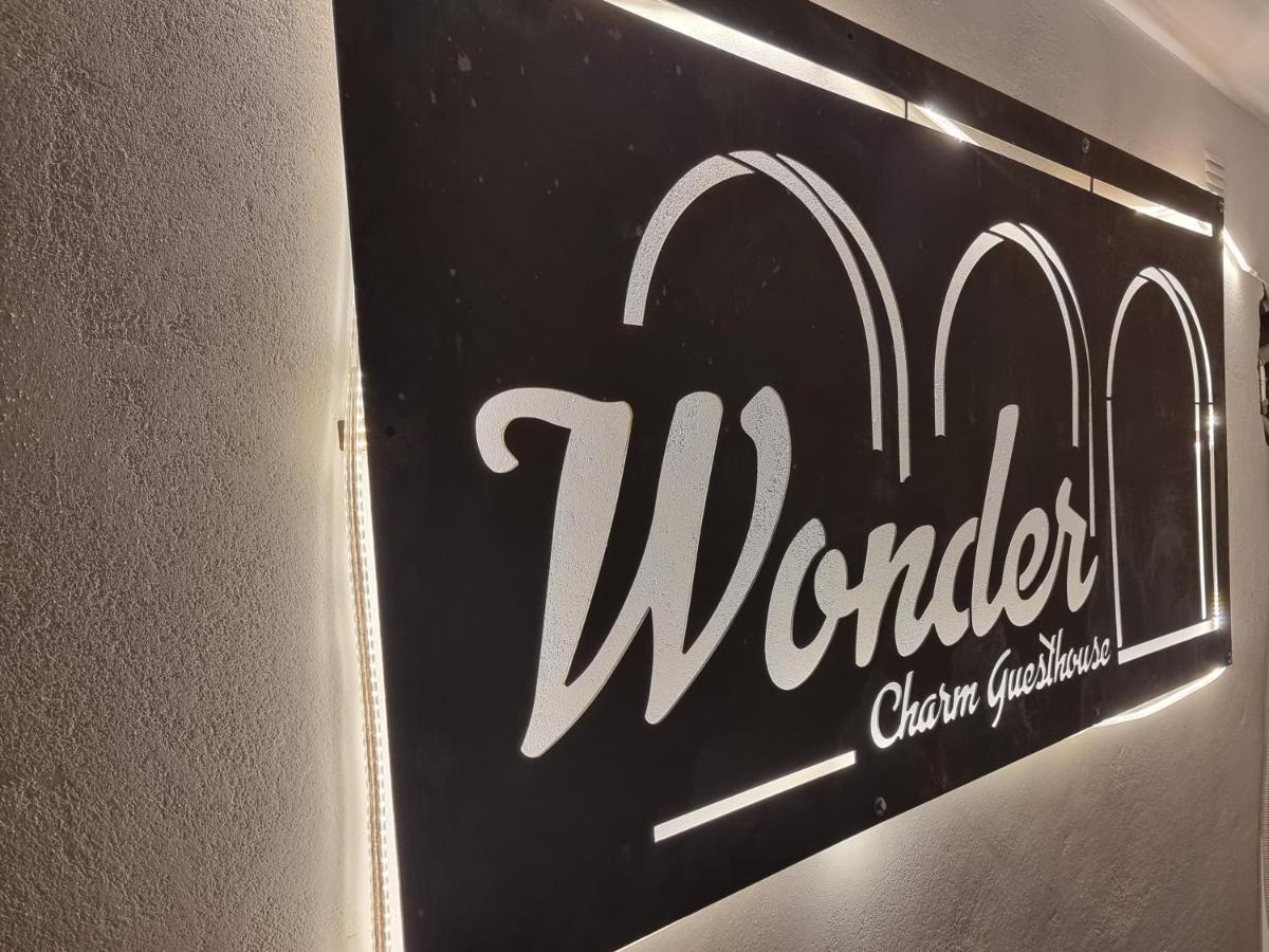 Wonder Charm Guesthouse Albufeira Extérieur photo