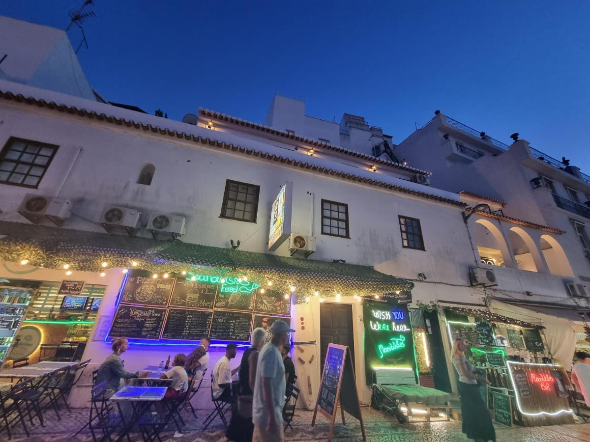 Wonder Charm Guesthouse Albufeira Extérieur photo
