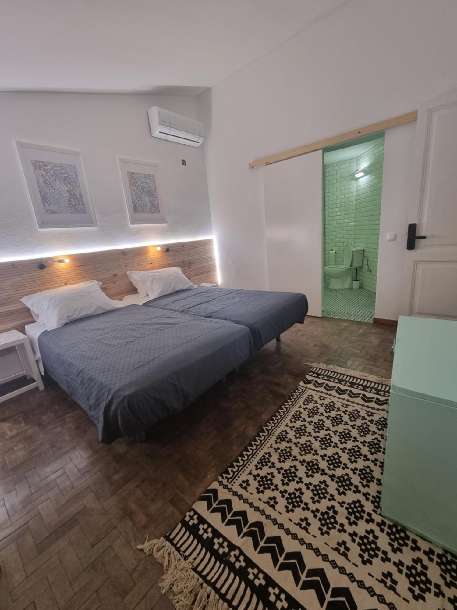 Wonder Charm Guesthouse Albufeira Chambre photo
